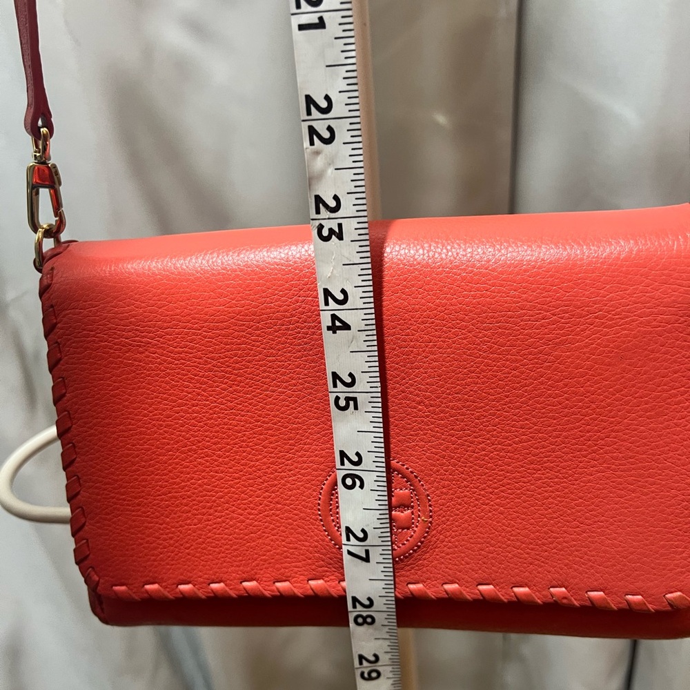 Tory Burch Coral Leather Crossbody Bag - Picture 3 of 16